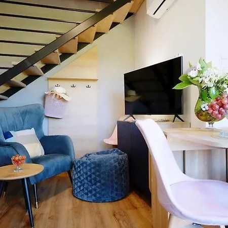 Comfortable Terraced House *