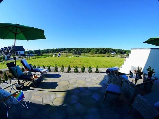 Nyaraló Comfortable Homes With Terraces, *