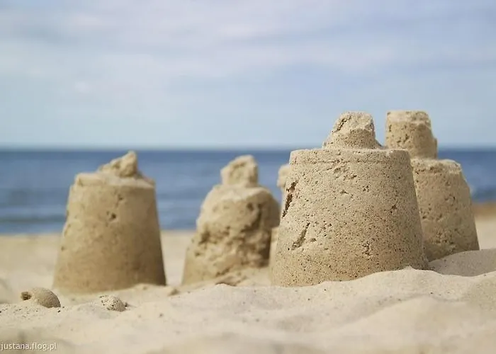 Comfortable Homes With Terraces, Nyaraló Mielenko